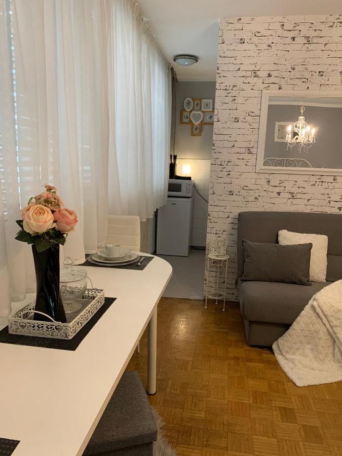 Apartment Lautus Μαριμπόρ Εξωτερικό φωτογραφία